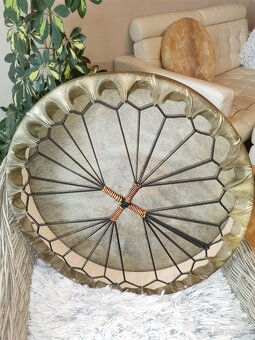 Šamanský buben z hověziny, průměr 52cm - 5