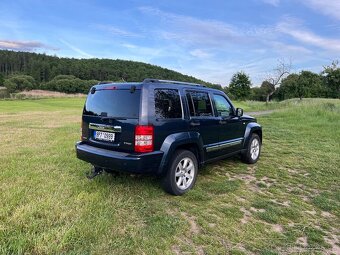 Jeep Cherokee - 5