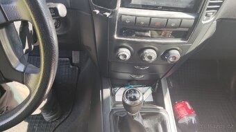 Kia Sorento 2,5 crdi 125kw - 5