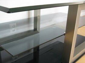 Konferenční/Televizní stolek SKLO-černá, Design Kus - 5