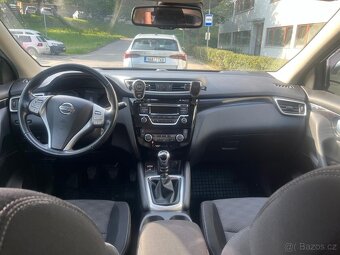 Nissan Qashqai 1.2 DIG-T, 85 kW, r. v. 2017 - 5