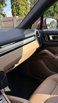 Prodám Porsche Cayenne Coupé Platinum Edition,rok 2022 - 5