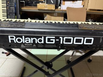 ROLAND G-1000 - 5