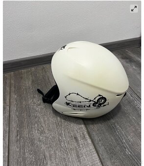 Snowboard + boty+helma - 5