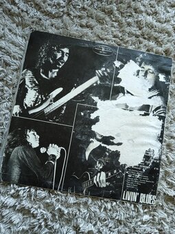 LP -  Live: LIven´ Blues - 5
