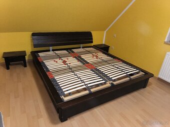 Více druhů postelí - 5