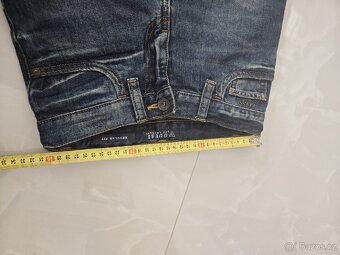 Džíny Guess 8 let - 5