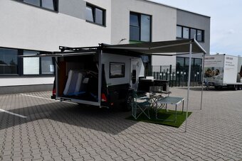 Obytný karavan 1300 kg - 5