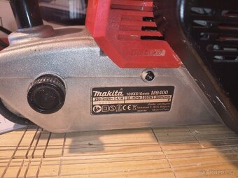 Makita M9400 - 5