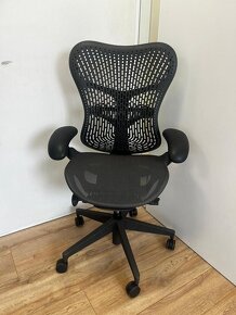 Kancelářská židle Herman Miller Mirra 2 Graphite - 5