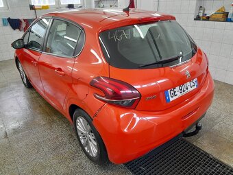 Peugeot 208 1,2 PTEC - 5