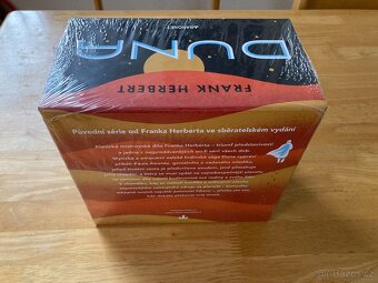 NOVÁ CENA - Sběratelský box knih DUNA - hledá svého majitele - 5