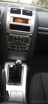 Peugeot 407sw 1.6hdi 80kw.r.v.2008 - 5