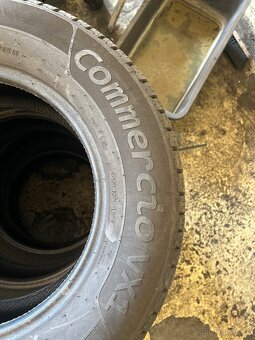Pneu 235/65R16C - 5