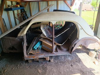 Renault 4CV - 5