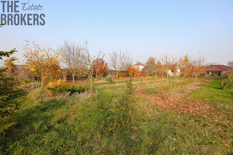 Prodej stavebního pozemku Jenišovice u Mělníka 801 m2 - 5