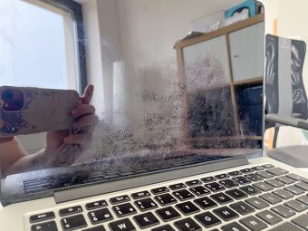 MacBook Pro 13,3" (2015) – 256 GB, CZ klávesnice - 5