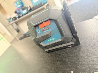 Zelený křížový laser - Bosch GLL 2-15 G Professional - 5