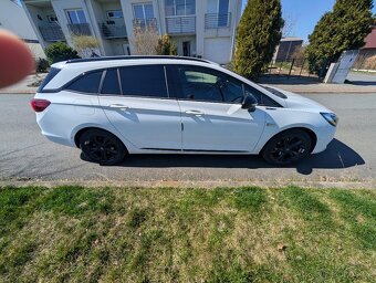 Opel Astra 1.5 D Sports Tourer Ultimate Edition 90 kW - 5