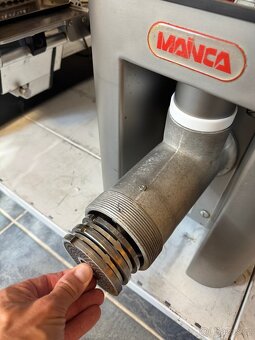 Mlýnek na maso Mainca - PC 82 - 400V - triplecut Záruka - 5