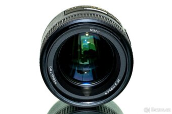 Nikon AF-S Nikkor 85mm 1:1,8 G + UV filtr TOP STAV - 5