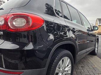 VW Tiguan 2.0TDI DSG 4x4 103kw tažné vyhřívané sedačky - 5