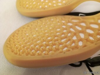 obuv Nike SB Nijah 3 Black White gum vel.38-39 (nové) - 5