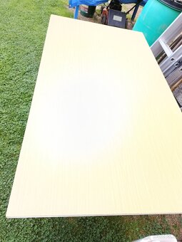 Prodám použitý jídelní stůl - 5