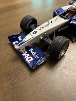 Williams F1 BMW FW24 J.P.Montoya 1:18 - 5