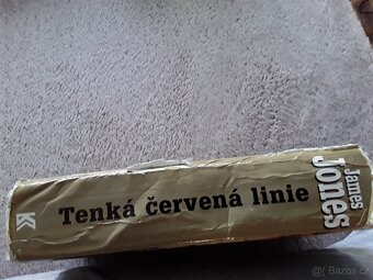Kniha Tenká červená linie (J. Jones) - 5