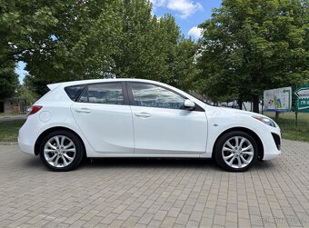 MAZDA 3 1.6 77 KW MIRAI - R.V. 2010 - BENZÍN - 5