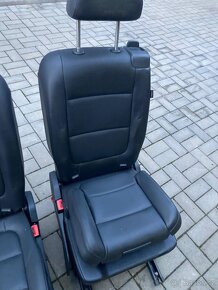 VW Sharan 7N druhá řada s airbagy - 5