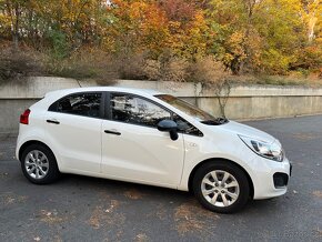 Kia Rio III. (2012) - krásný stav - 5