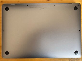 Space Gray MacBook Air M1 16GB 256 SSD - 5