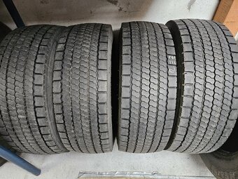 Záběrové nákladní pneu 295/60R22.5 - 5