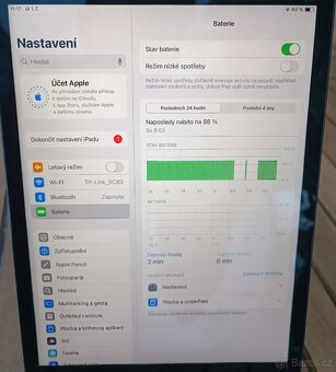 Apple iPad 8 gen.,32GB Uložiště, 3GB RAM, IOS 18.5 - 5