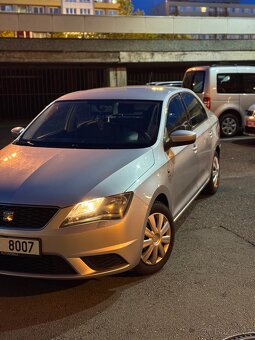 Škoda Rapid,VW Jetta,Seat Toledo - 5
