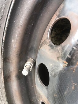 Prodam 4ks kol na Hyundai IX 20 s měřenim tlaku. - 5