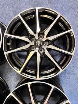 5x100 R17 originál alu Toyota GR86 GT86 / BRZ - 5
