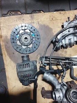 Prodám náhradní díly na škoda VW Seat Audi - 5