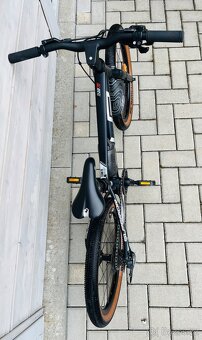 Superior Team 20 (2025) v záruce,minimálně jeté - 5