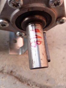 Šneková převodovka 1:80 - 5