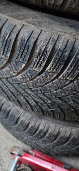 205/60/R16 zimni Firestore Winterhawk 4 - 5