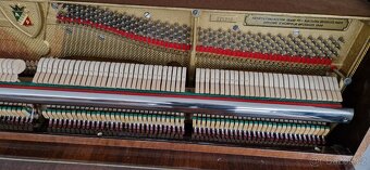 Piano Petrof K114 - 5