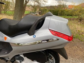 Piaggio X8 125 - 5