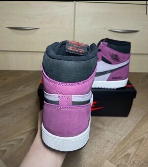 Jordan 1 High Gore-Tex Berry - 5