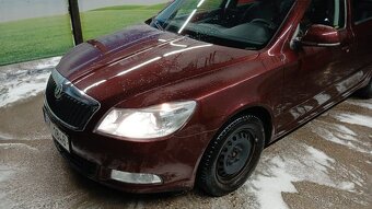 Škoda Octavia Combi 2 1.8 TSi 160 koní rok 2010 moc pěkná ČR - 5
