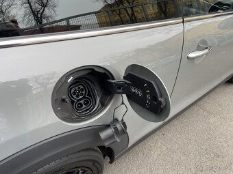 Mini COOPER SE, 135 kW, baterie 32 kWh, 95% SoH - 5