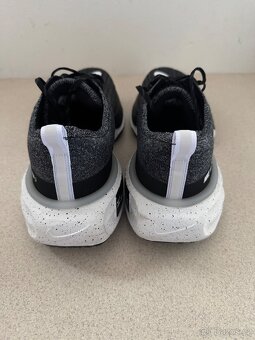 Běžecká obuv Nike Invincible 3 Vel. 48 1/2 - 5