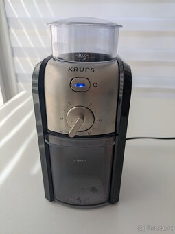 Elektrický mlýnek na kávu KRUPS GVX242 s mlecími kameny - 5